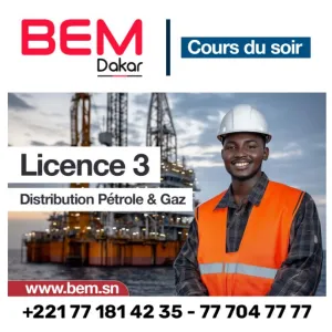 Photographie d'un homme en casque et gilet de s&eacute;curit&eacute; devant une plateforme p&eacute;troli&egrave;re.